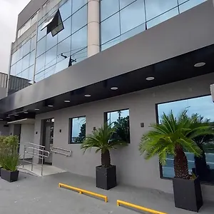 厄尔饶广场宾馆 酒店